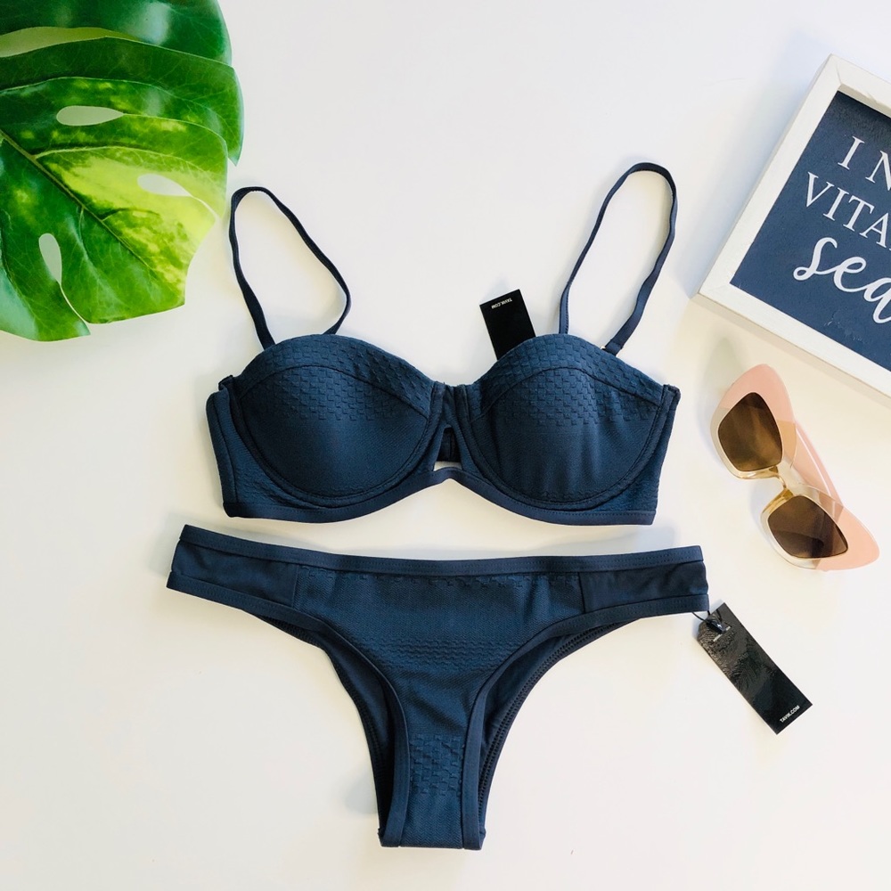 Tavik Corsica Textured Top x Matching Bottom